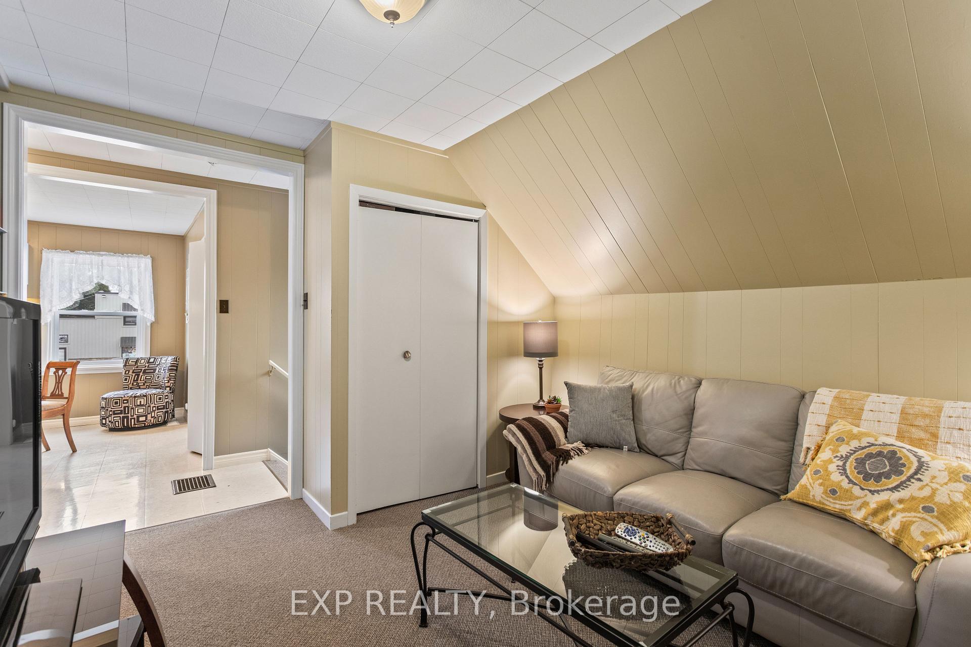 Photo 3 of Unit A, 11538 Longwoods Road, Middlesex Centre, Delaware Town — HOMEH