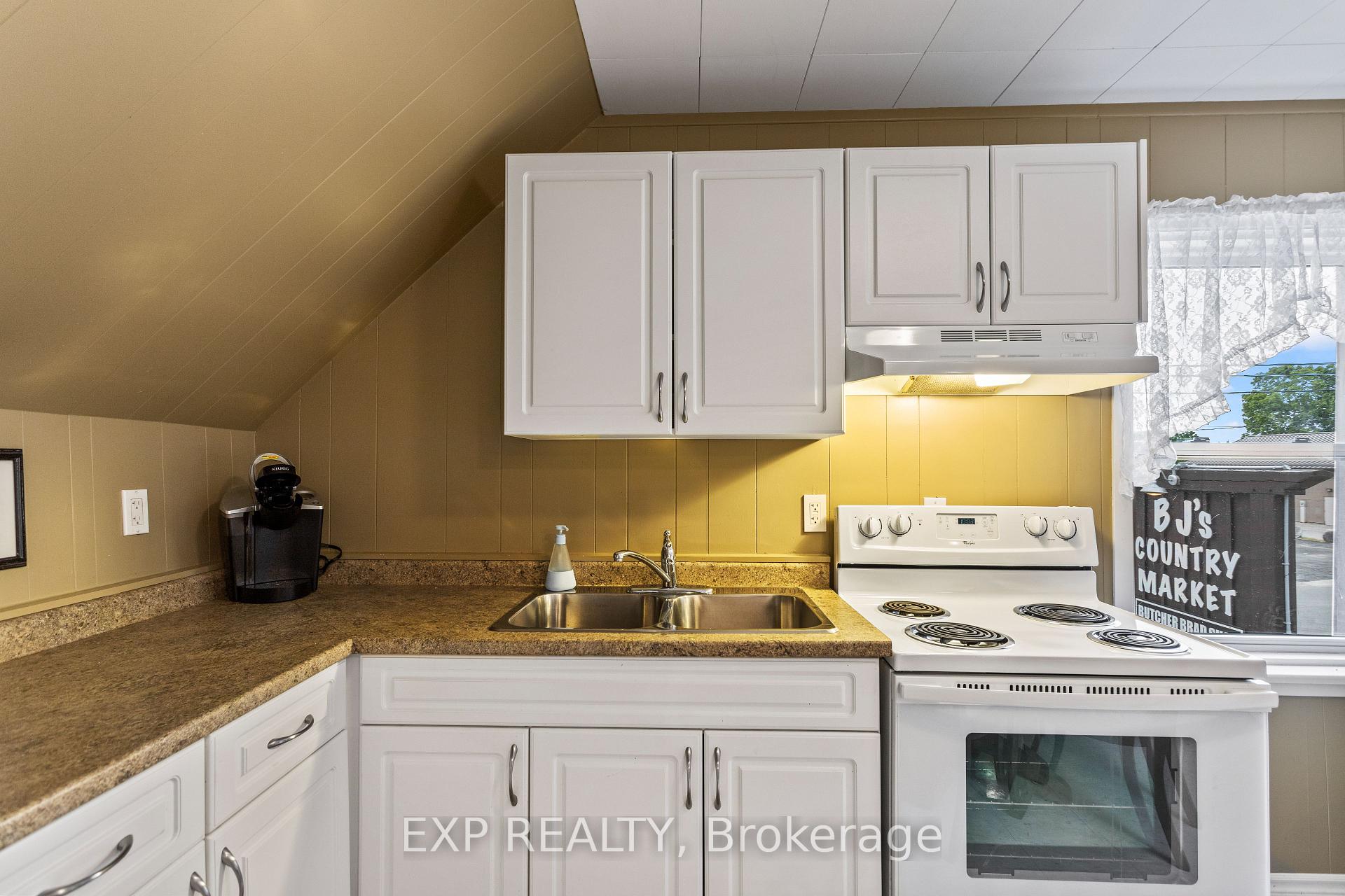 Photo 6 of Unit A, 11538 Longwoods Road, Middlesex Centre, Delaware Town — HOMEH