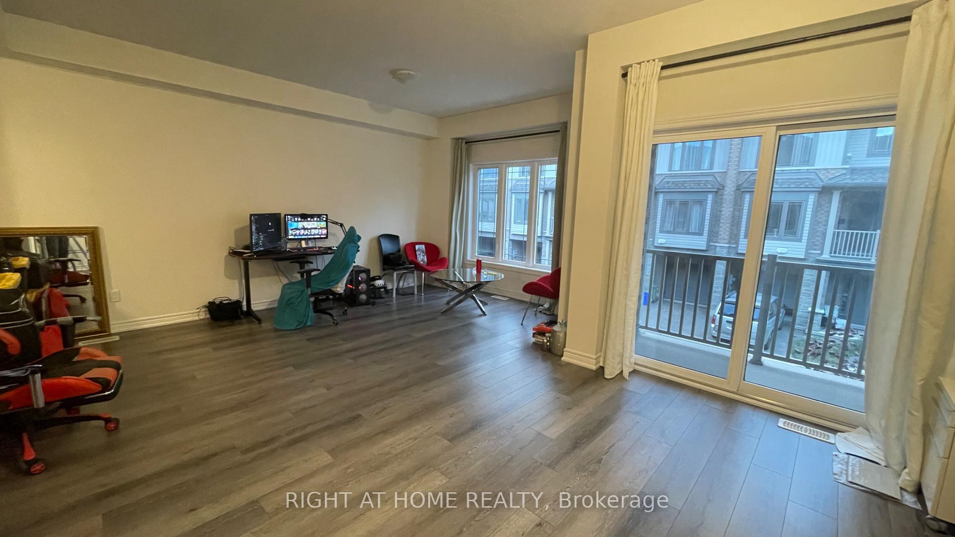 Photo 4 of Unit 43, 27 Rachel Drive, Hamilton, Winona Park — HOMEH