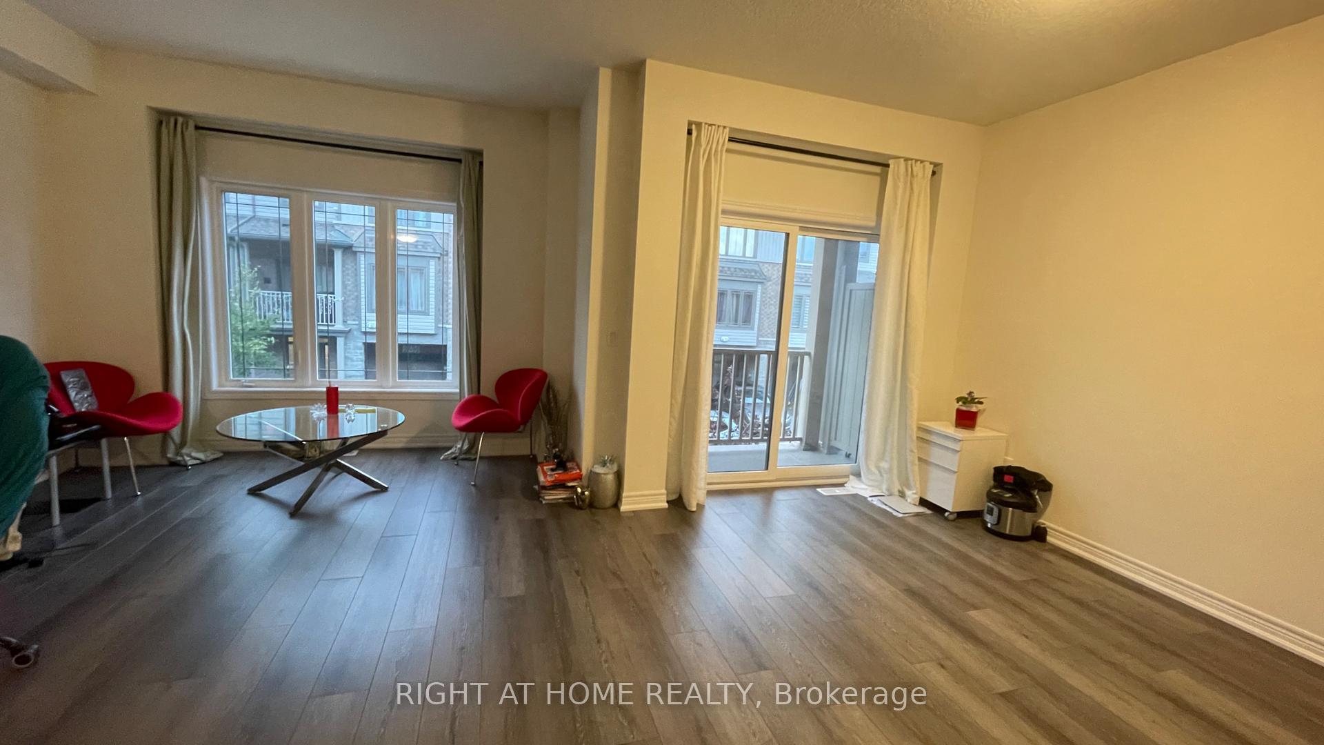Photo 5 of Unit 43, 27 Rachel Drive, Hamilton, Winona Park — HOMEH