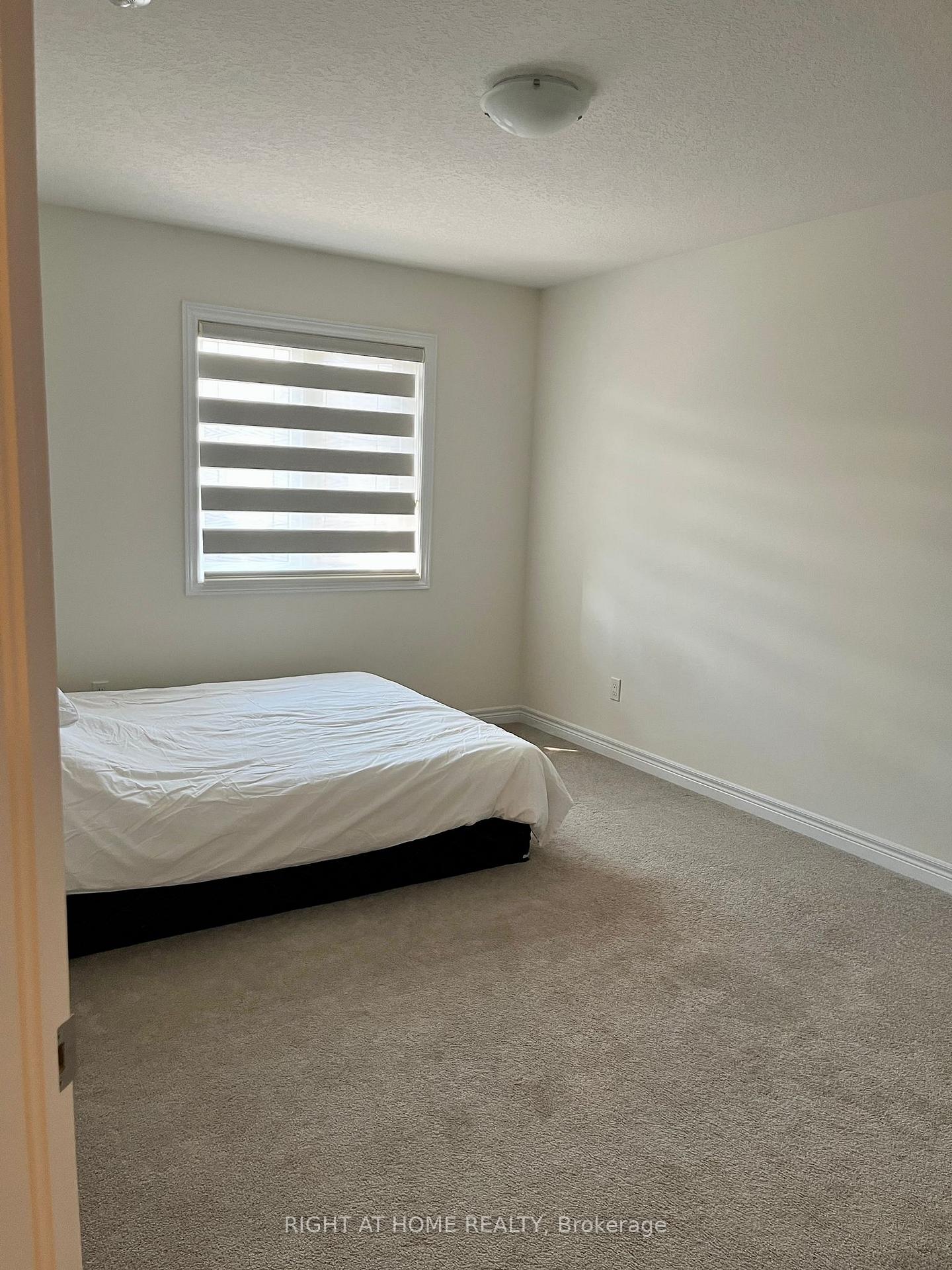 Photo 10 of Unit 43, 27 Rachel Drive, Hamilton, Winona Park — HOMEH