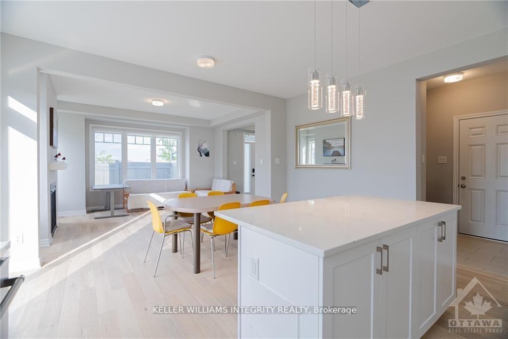 Photo 12 of 701 Brittanic Road, Ottawa, Kanata - Emerald Meadows/Trailwest — HOMEH