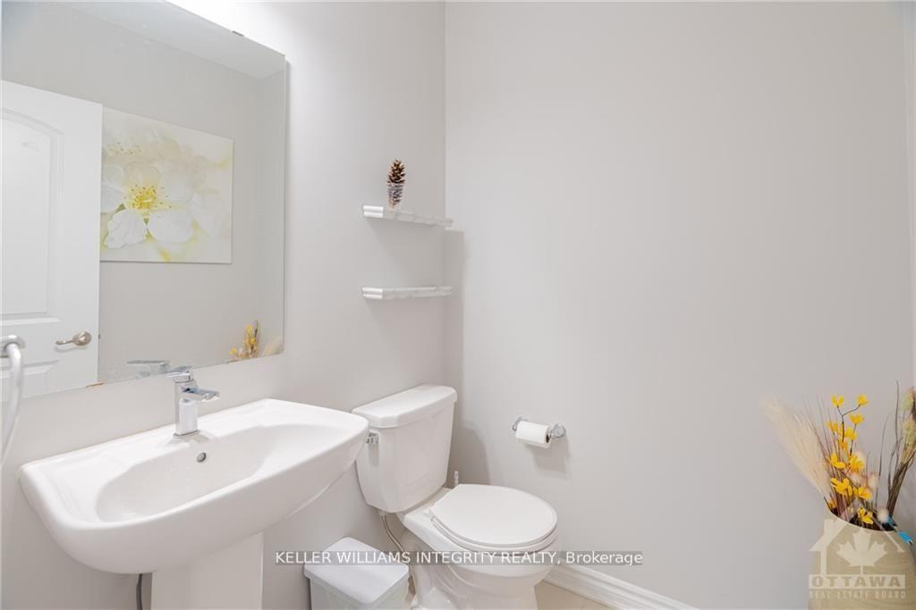 Photo 14 of 701 Brittanic Road, Ottawa, Kanata - Emerald Meadows/Trailwest — HOMEH