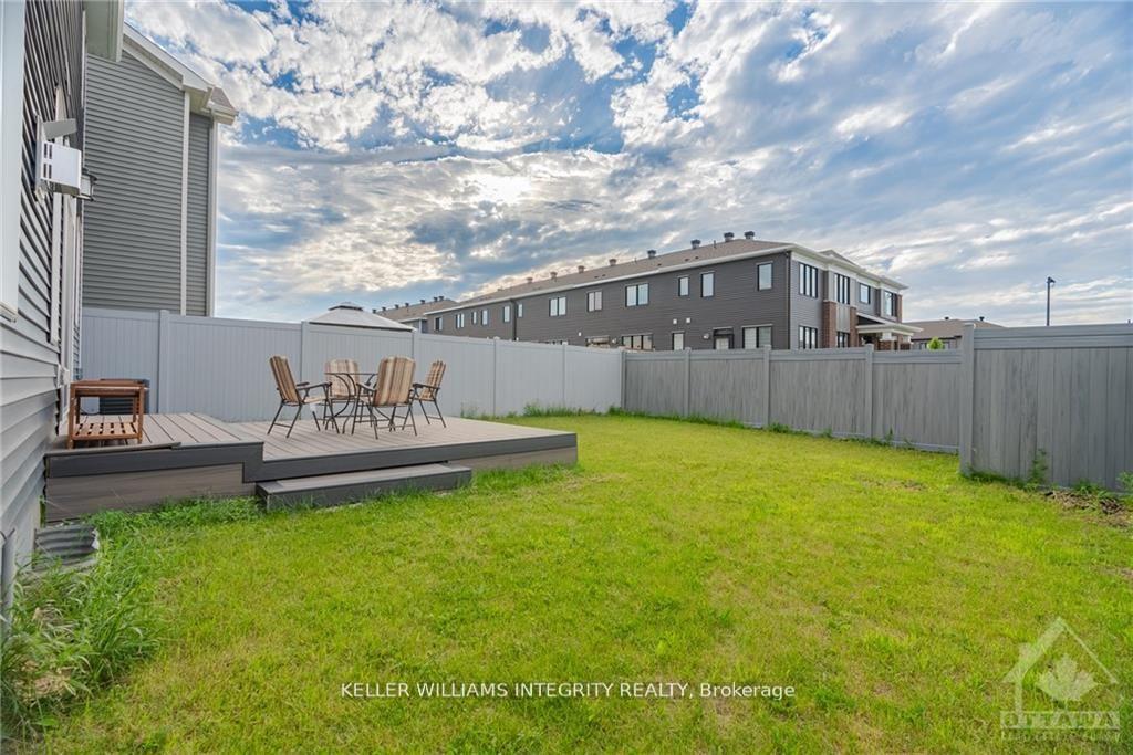 Photo 30 of 701 Brittanic Road, Ottawa, Kanata - Emerald Meadows/Trailwest — HOMEH