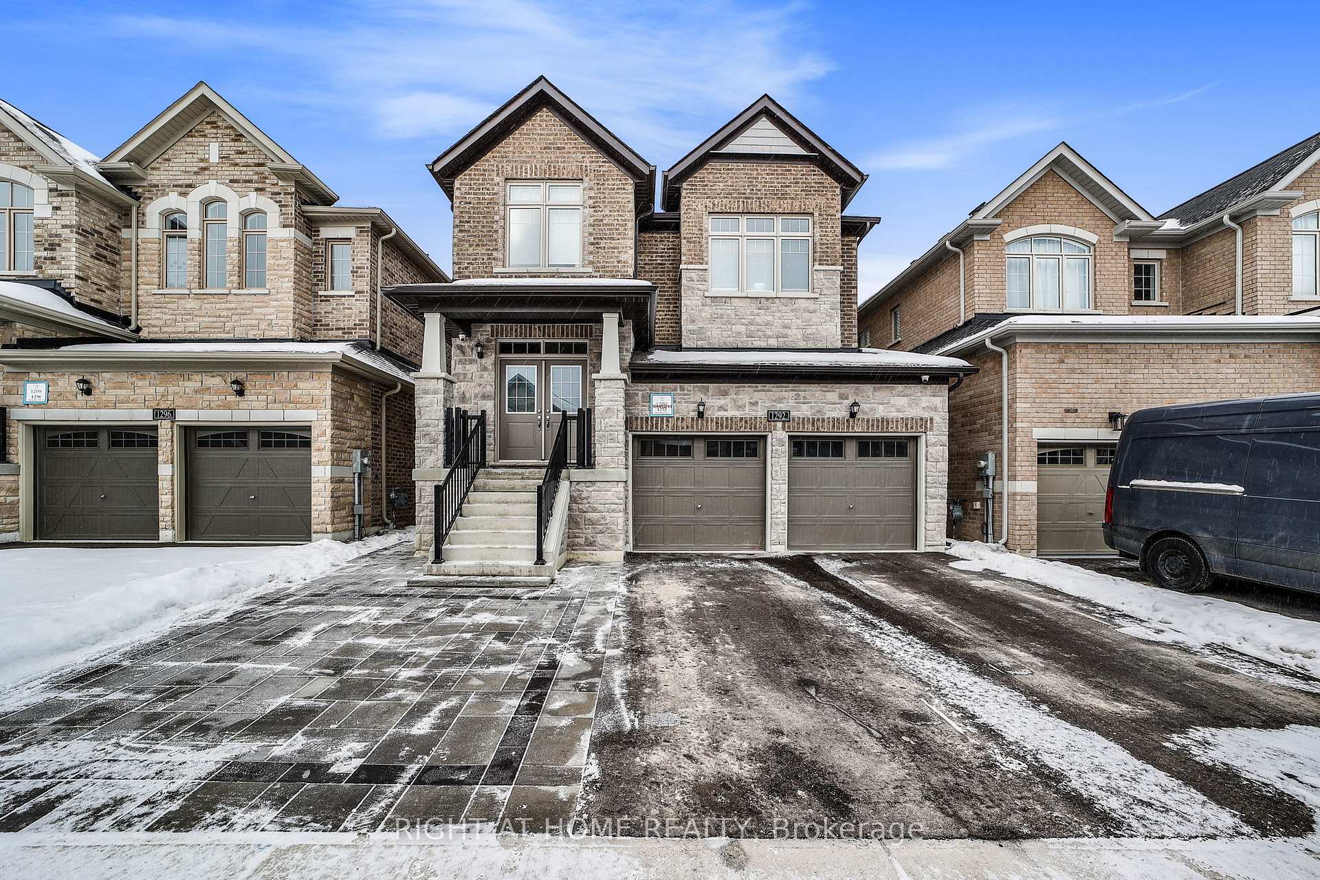Photo 2 of 1292 Broderick Street, Innisfil, Alcona — HOMEH