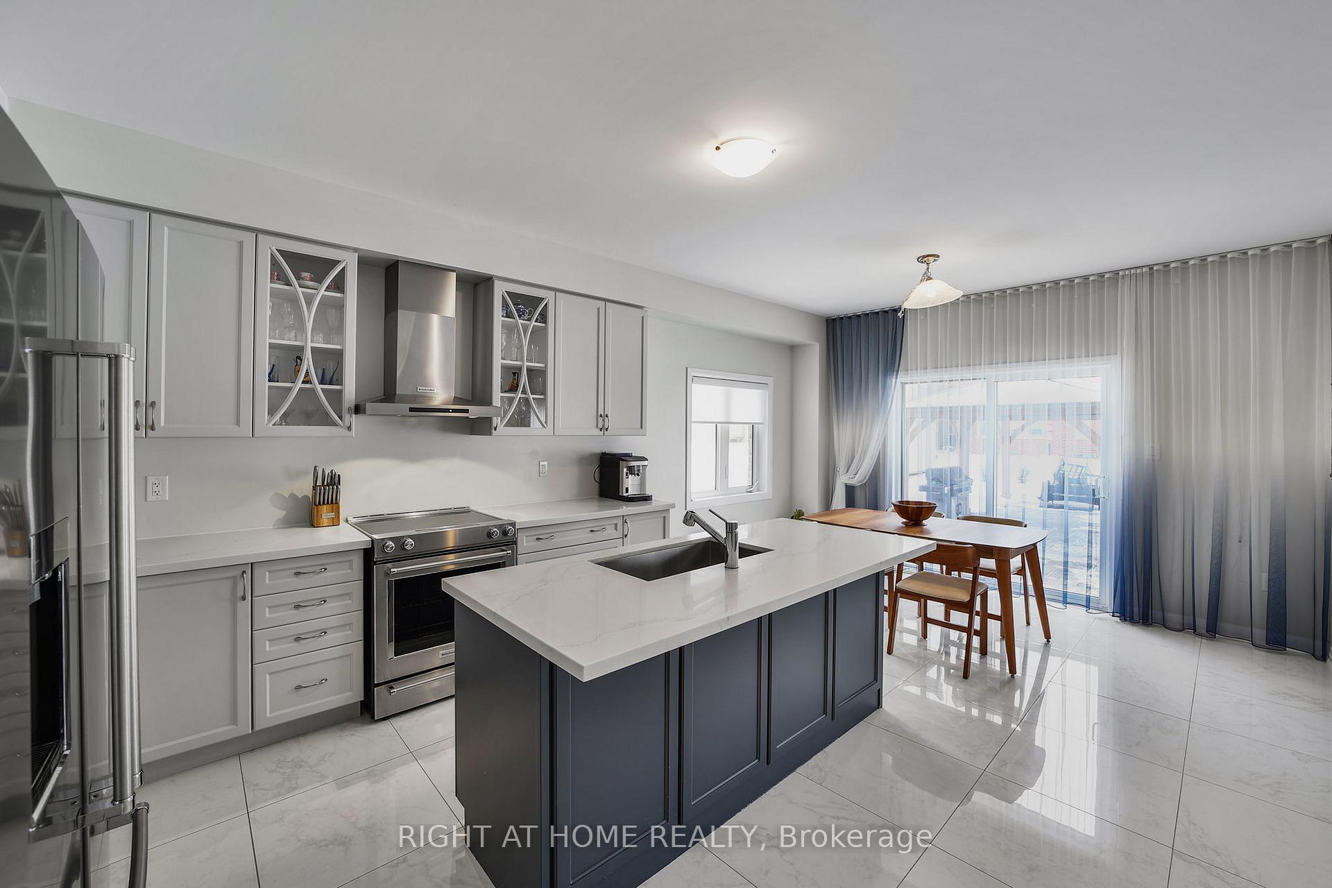 Photo 11 of 1292 Broderick Street, Innisfil, Alcona — HOMEH