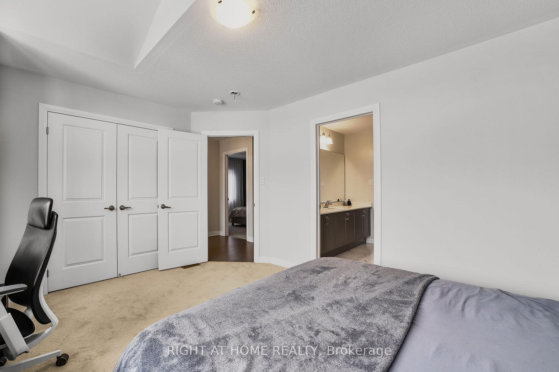 Photo 23 of 1292 Broderick Street, Innisfil, Alcona — HOMEH