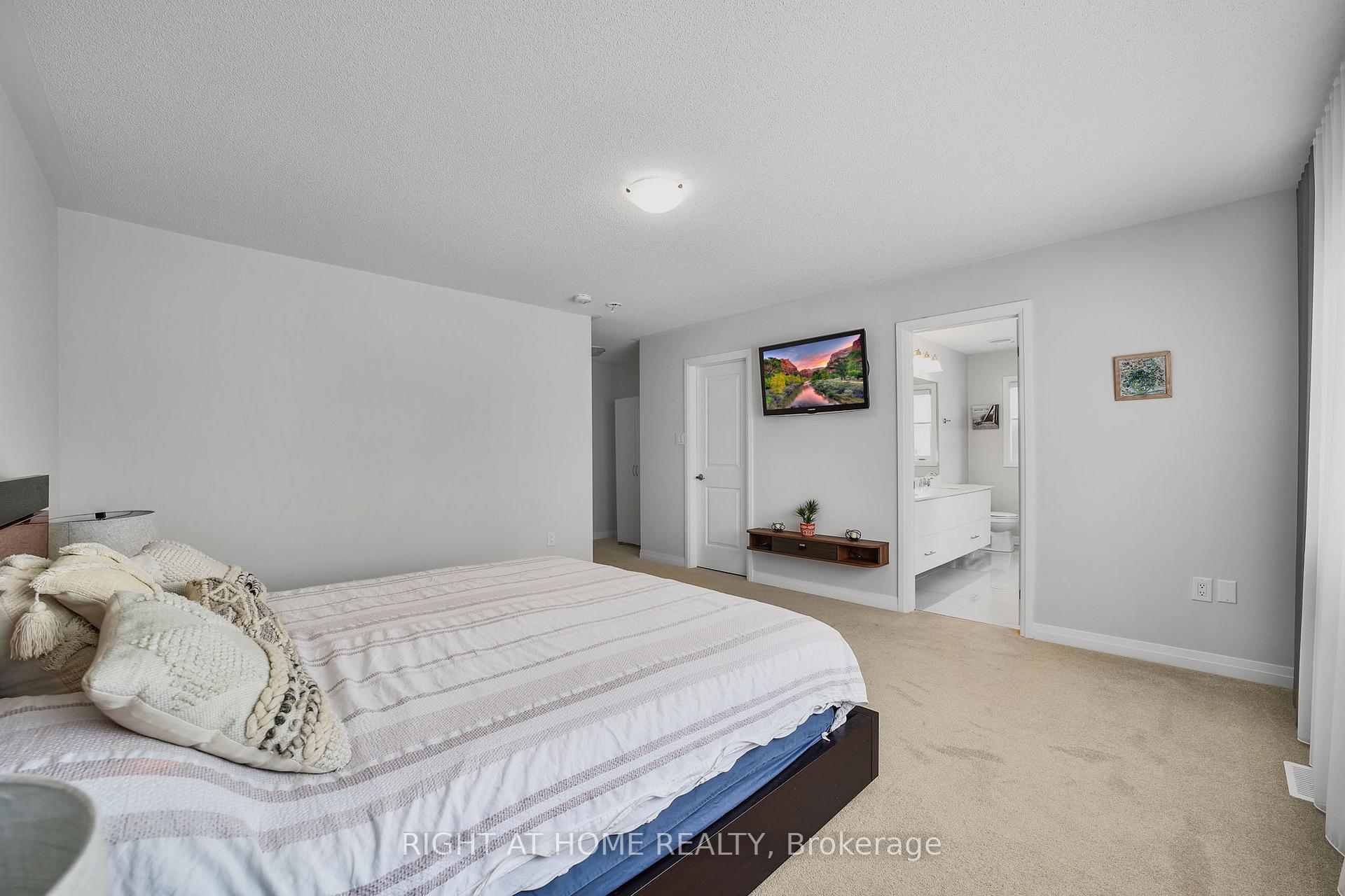 Photo 29 of 1292 Broderick Street, Innisfil, Alcona — HOMEH