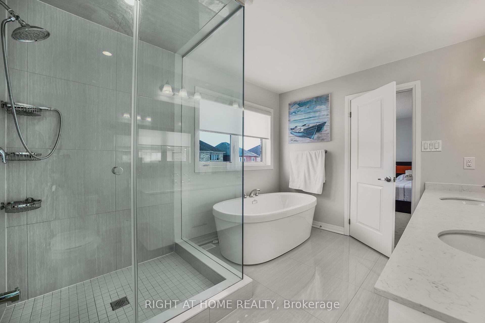 Photo 32 of 1292 Broderick Street, Innisfil, Alcona — HOMEH