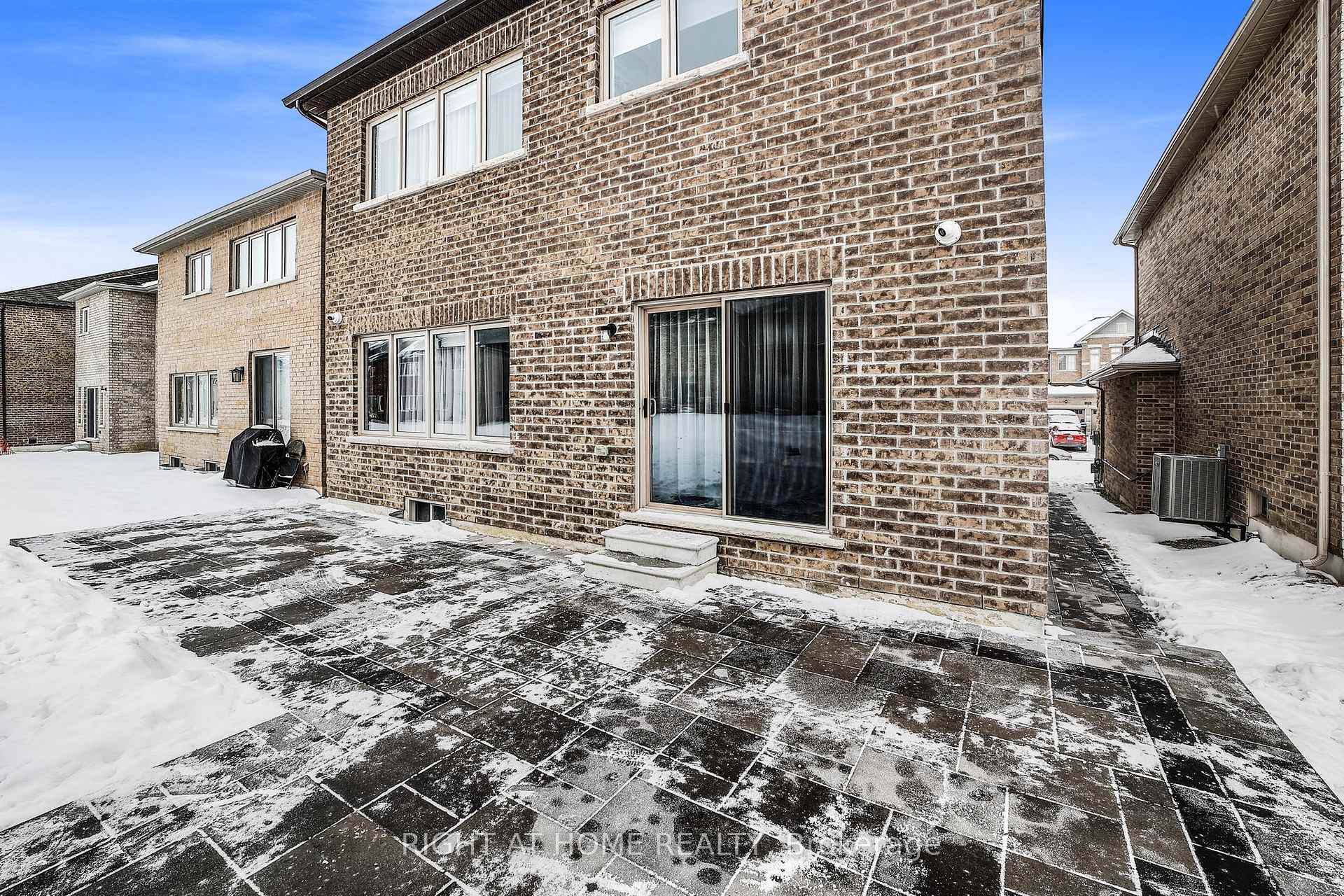 Photo 38 of 1292 Broderick Street, Innisfil, Alcona — HOMEH