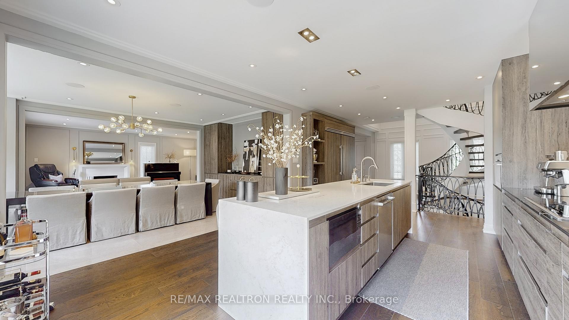 Photo 10 of 23 Boyd Court, Markham, Victoria Square — HOMEH