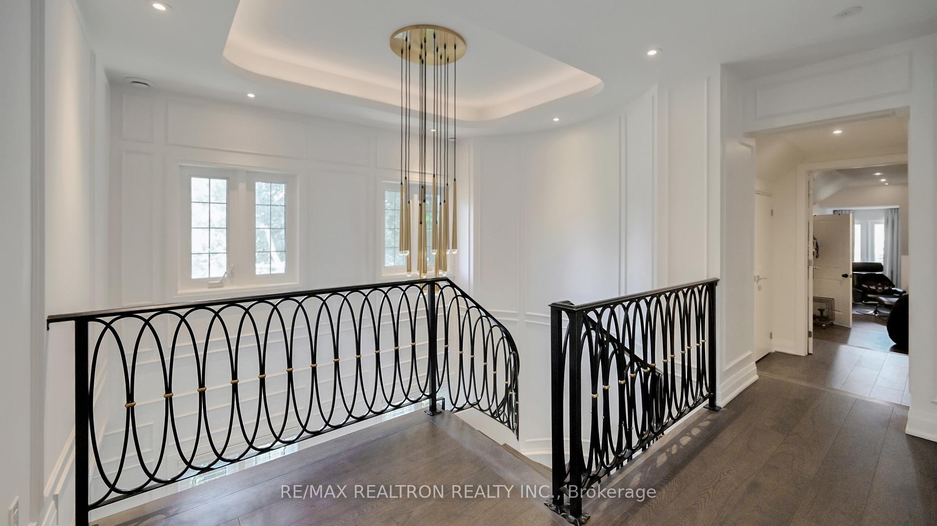 Photo 19 of 23 Boyd Court, Markham, Victoria Square — HOMEH