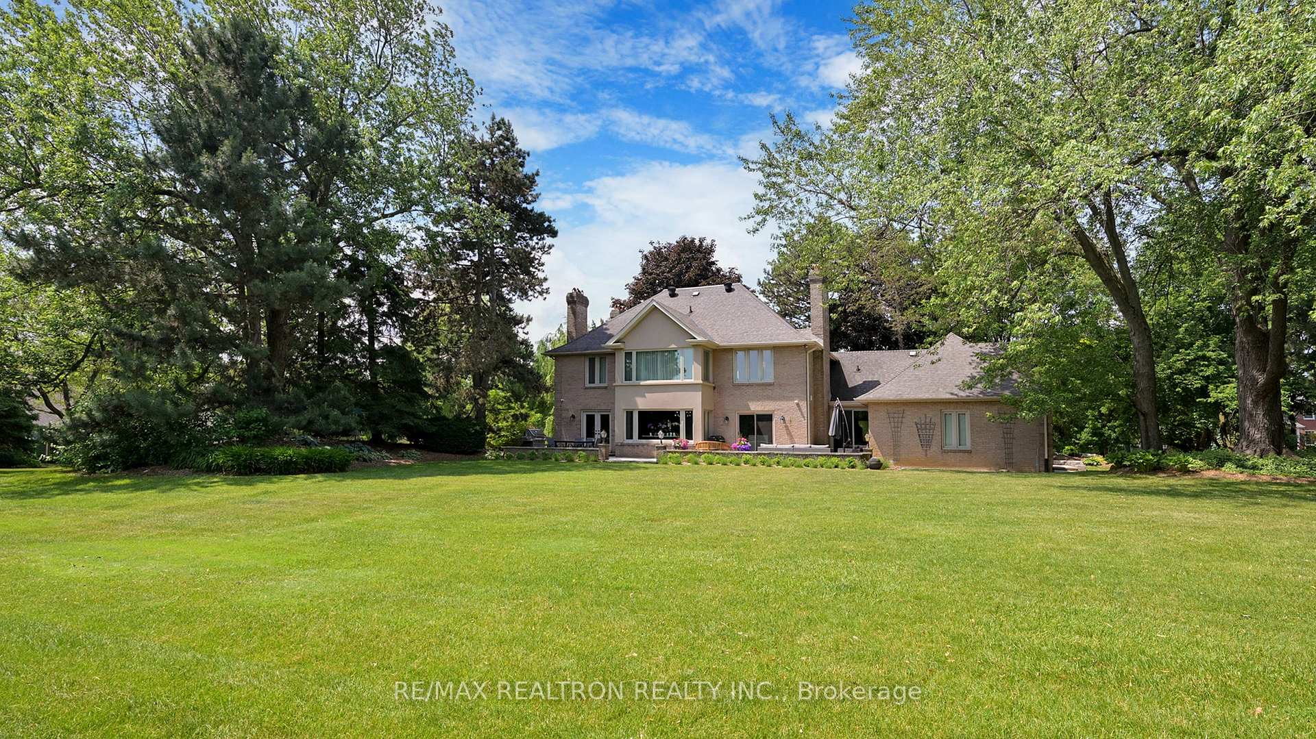 Photo 32 of 23 Boyd Court, Markham, Victoria Square — HOMEH