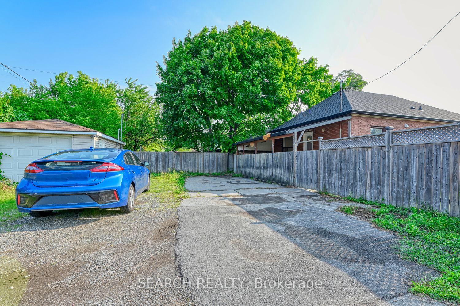 Photo 17 of Unit 1, 701 Brighton Avenue, Hamilton, Parkview — HOMEH