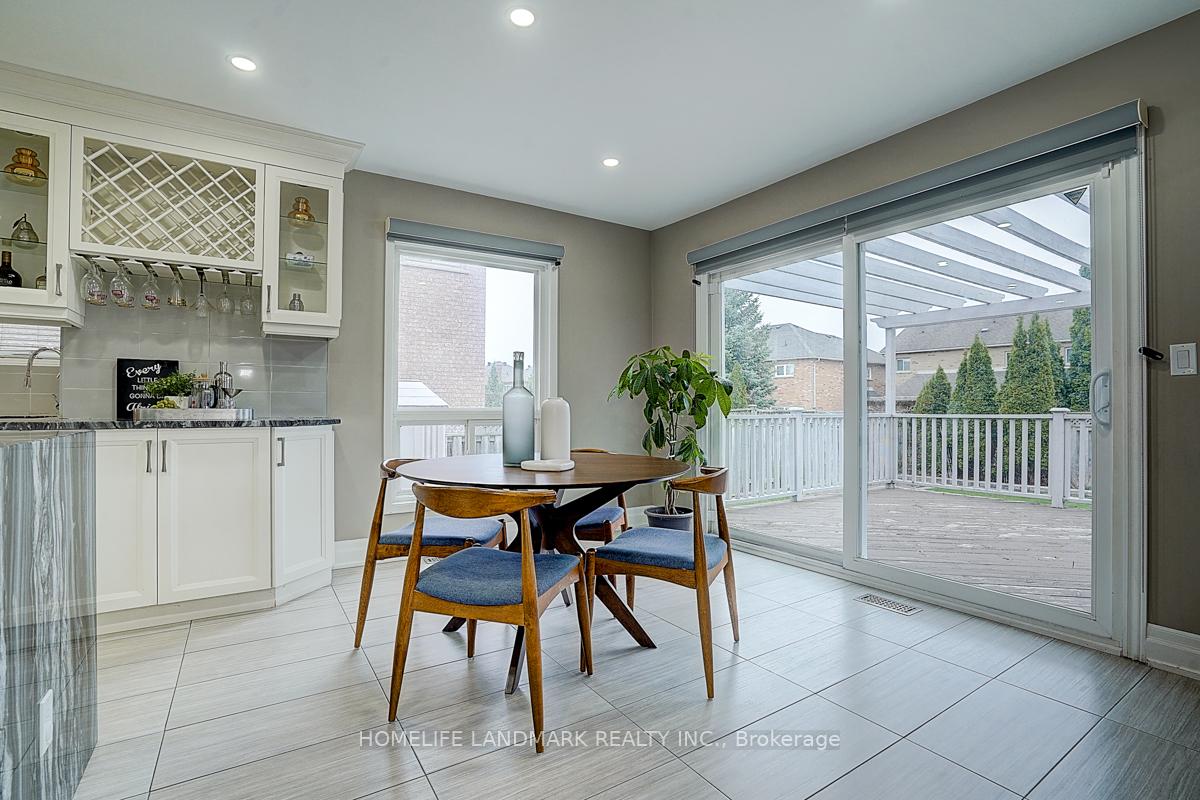 Photo 8 of 74 Webber Crescent, Markham, Unionville — HOMEH