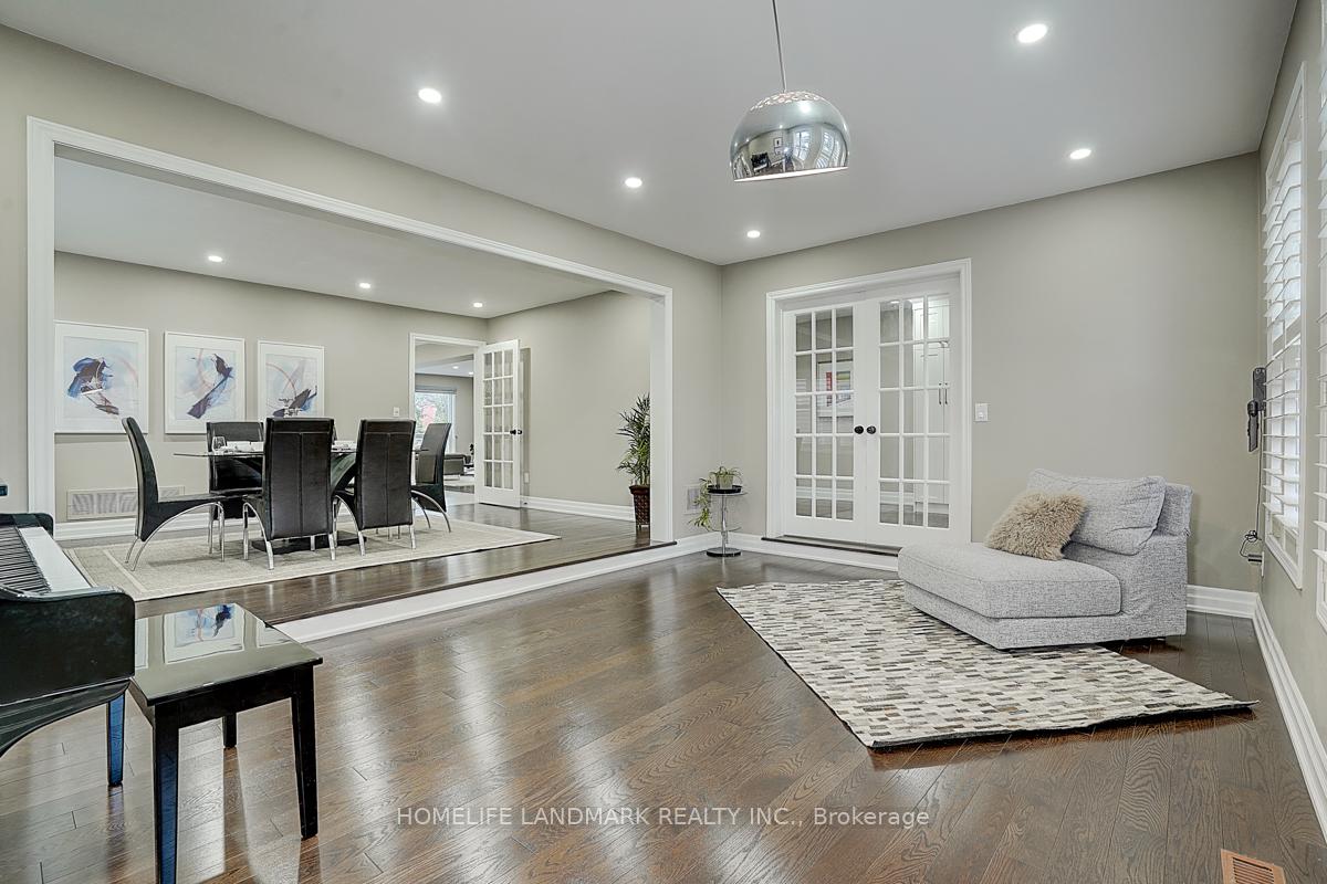 Photo 13 of 74 Webber Crescent, Markham, Unionville — HOMEH