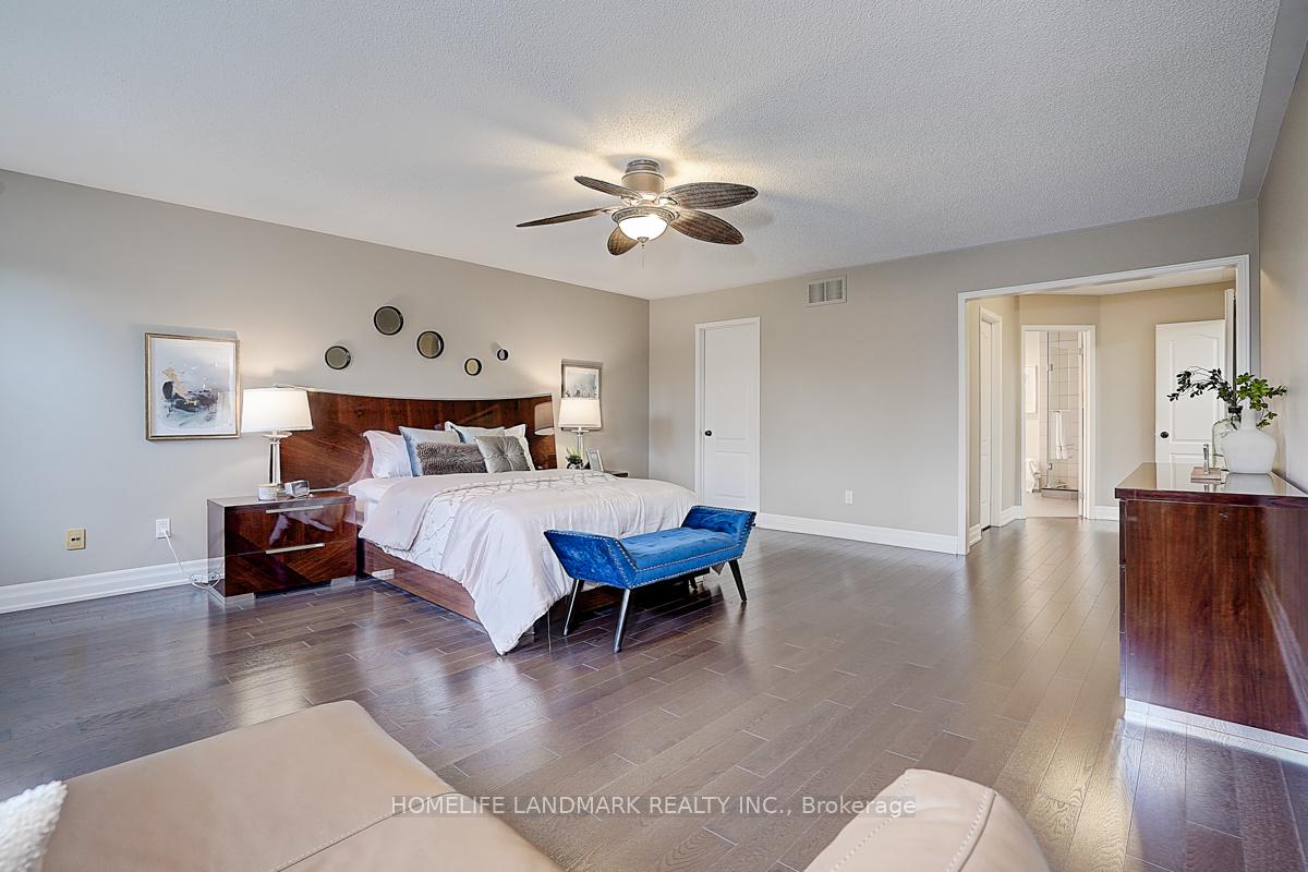 Photo 18 of 74 Webber Crescent, Markham, Unionville — HOMEH