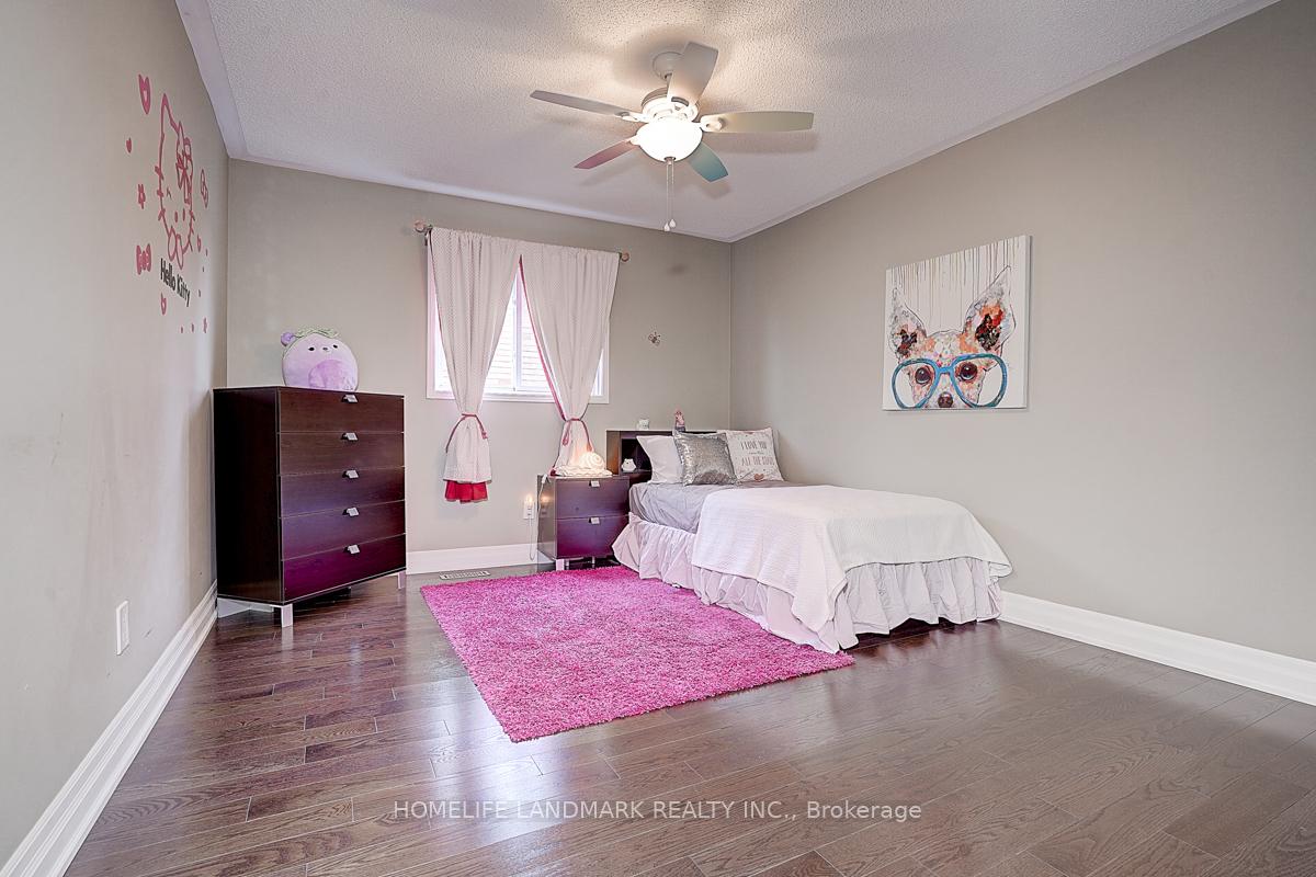 Photo 24 of 74 Webber Crescent, Markham, Unionville — HOMEH
