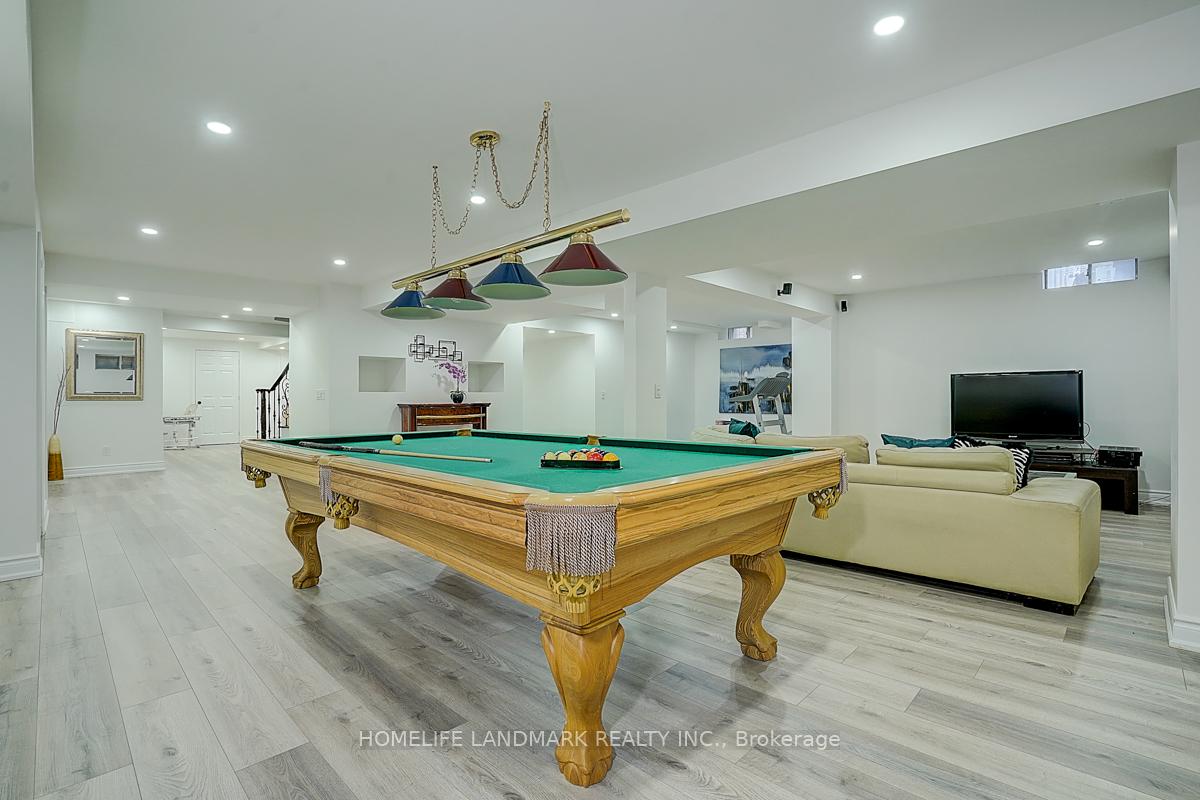 Photo 32 of 74 Webber Crescent, Markham, Unionville — HOMEH
