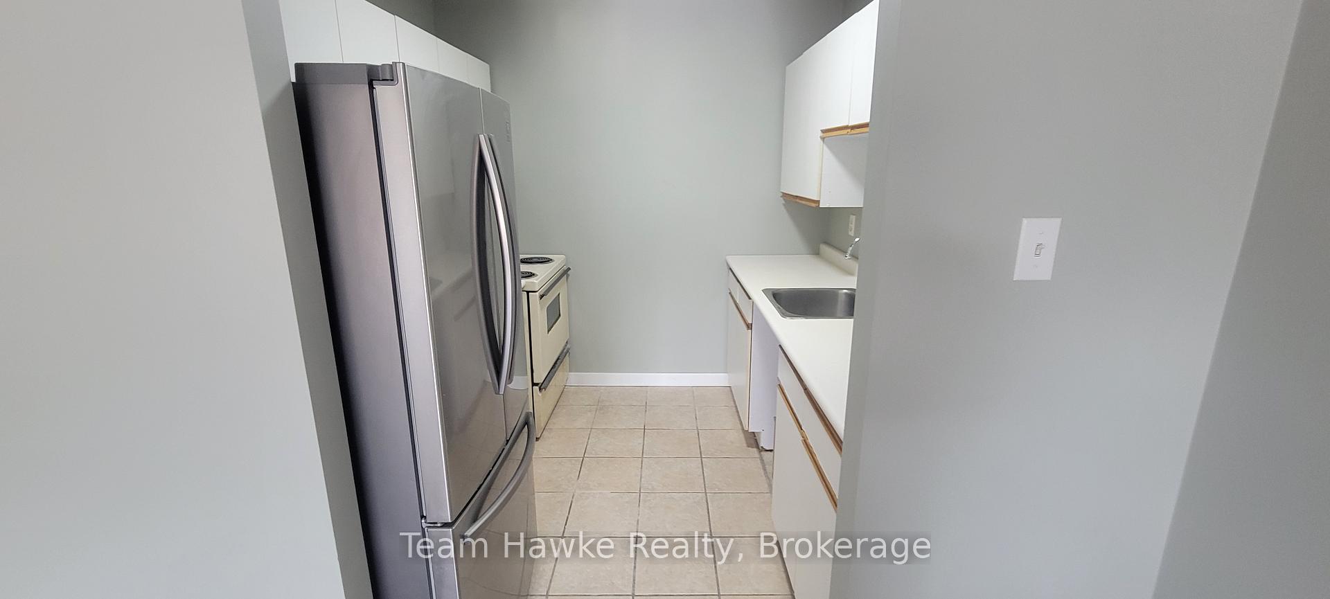 Photo 2 of Unit 3, 349 King Street, Midland — HOMEH