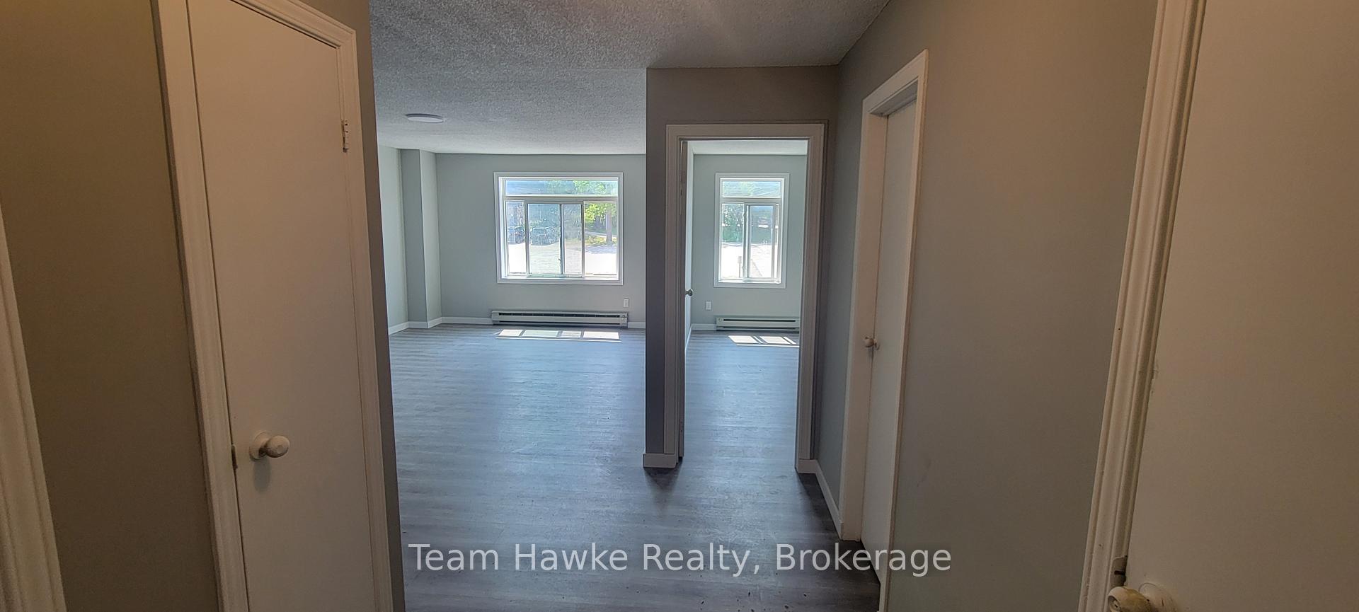 Photo 4 of Unit 3, 349 King Street, Midland — HOMEH