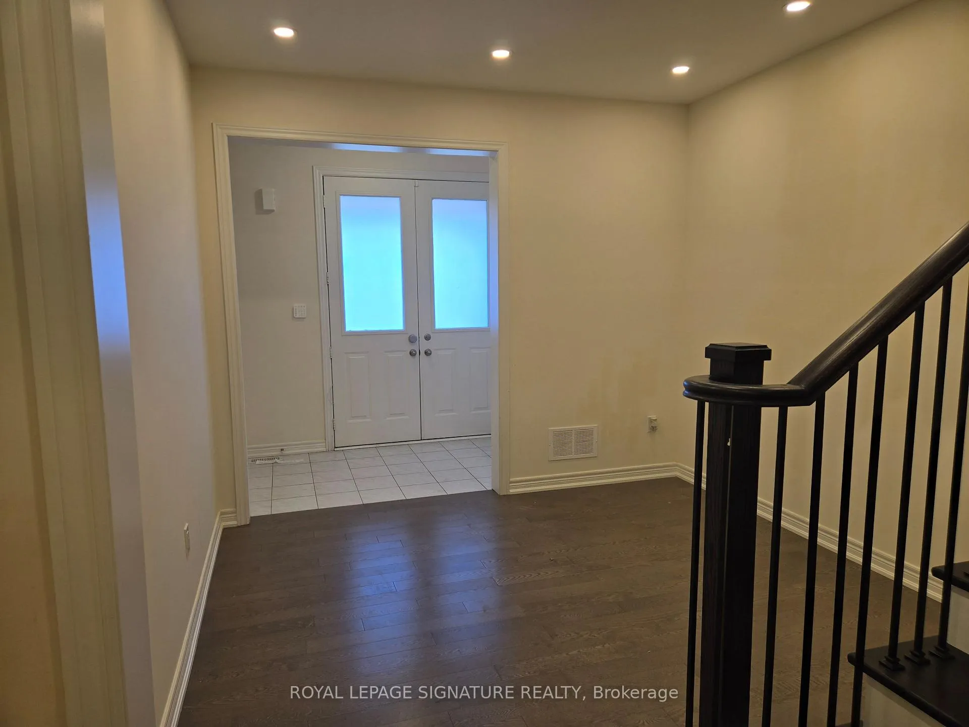 Photo 2 of 8 Beasley Grove, Hamilton, Meadowlands — HOMEH