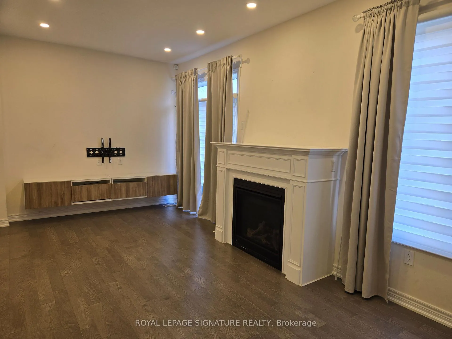 Photo 9 of 8 Beasley Grove, Hamilton, Meadowlands — HOMEH