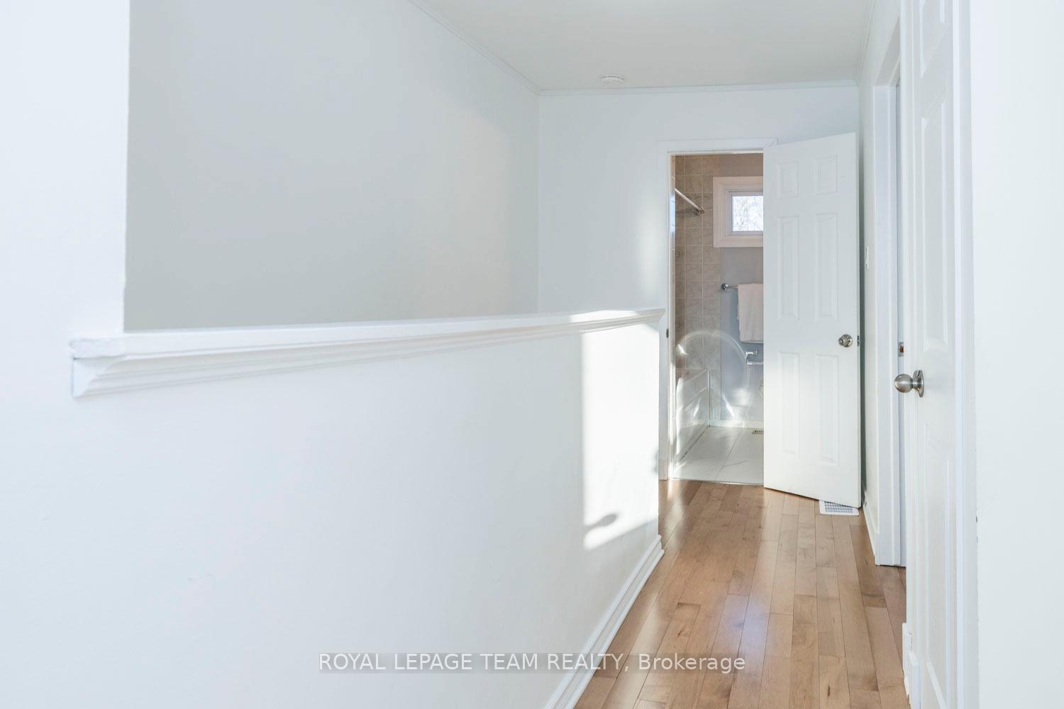 Photo 24 of 945 Greenbriar Avenue, Ottawa, Carleton Heights — HOMEH