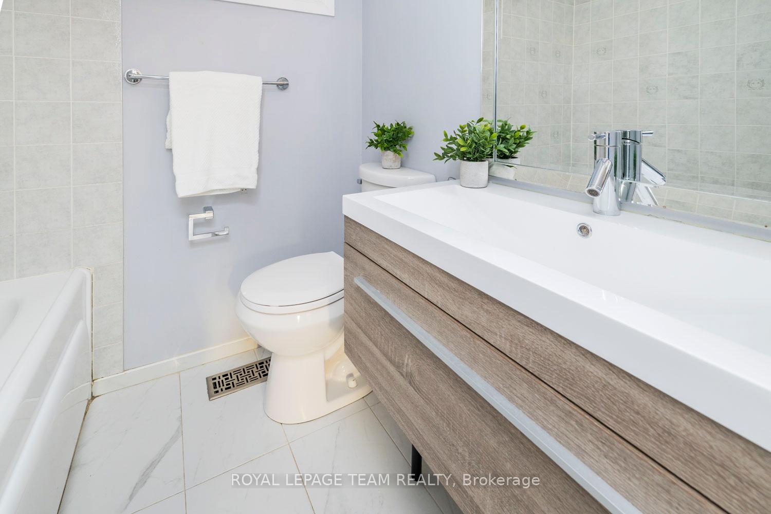 Photo 25 of 945 Greenbriar Avenue, Ottawa, Carleton Heights — HOMEH