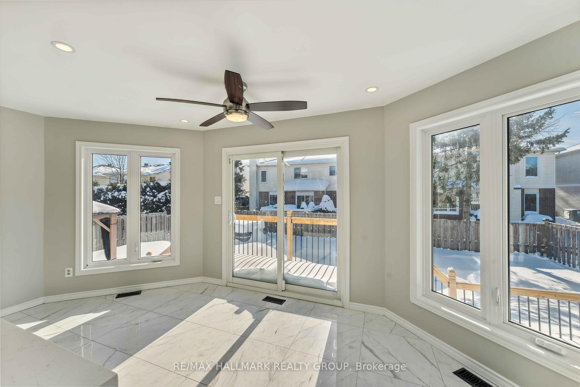 Photo 16 of 28 Dartmoor Drive, Ottawa, Kanata - Bridlewood — HOMEH