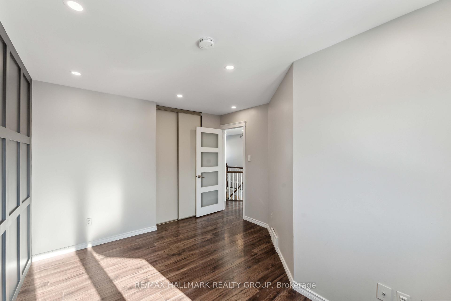 Photo 33 of 28 Dartmoor Drive, Ottawa, Kanata - Bridlewood — HOMEH