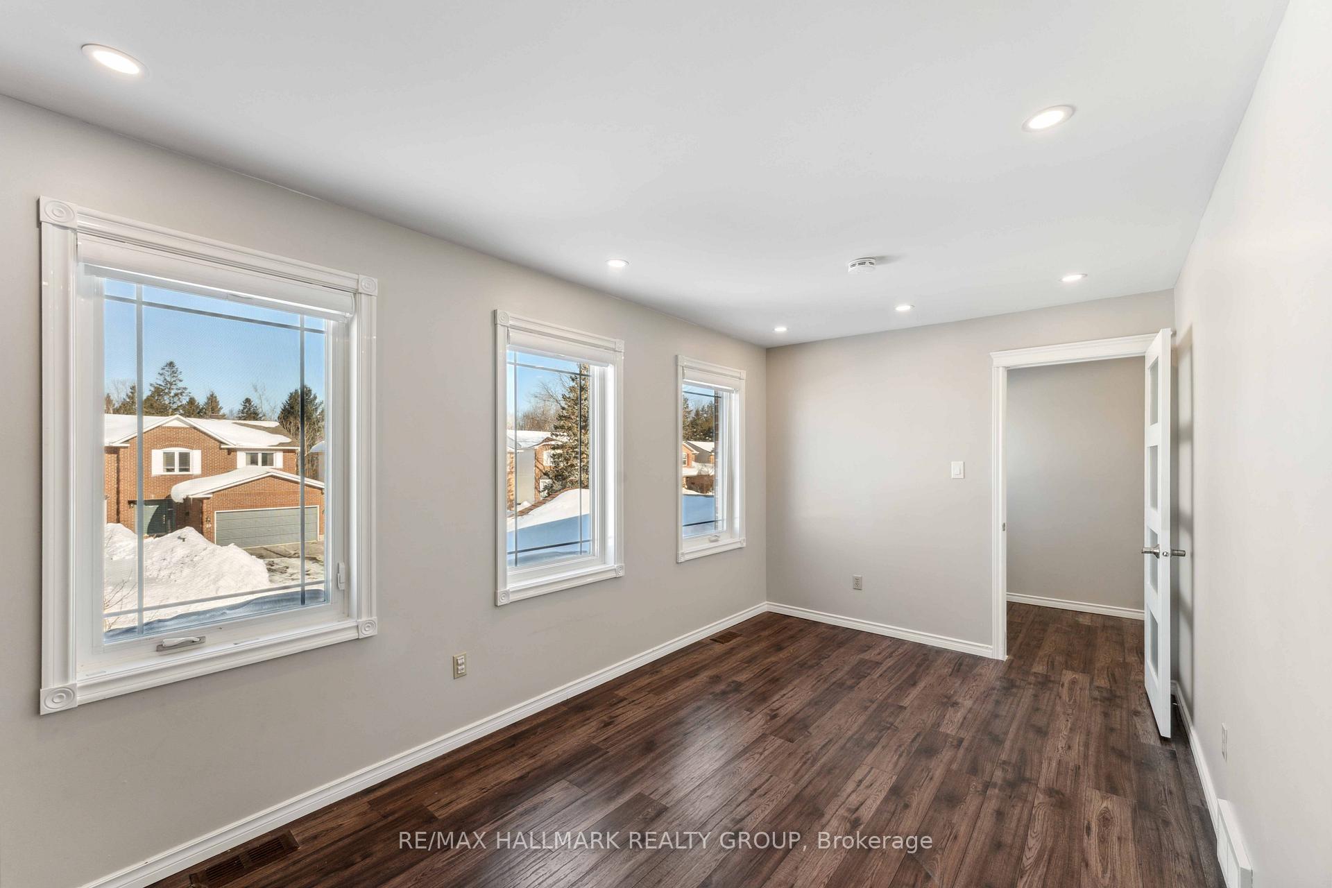Photo 38 of 28 Dartmoor Drive, Ottawa, Kanata - Bridlewood — HOMEH