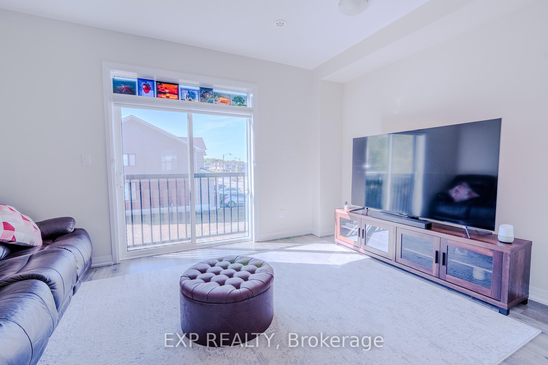 Photo 12 of Unit #60, 185 Bedrock Drive, Hamilton, Stoney Creek Mountain — HOMEH
