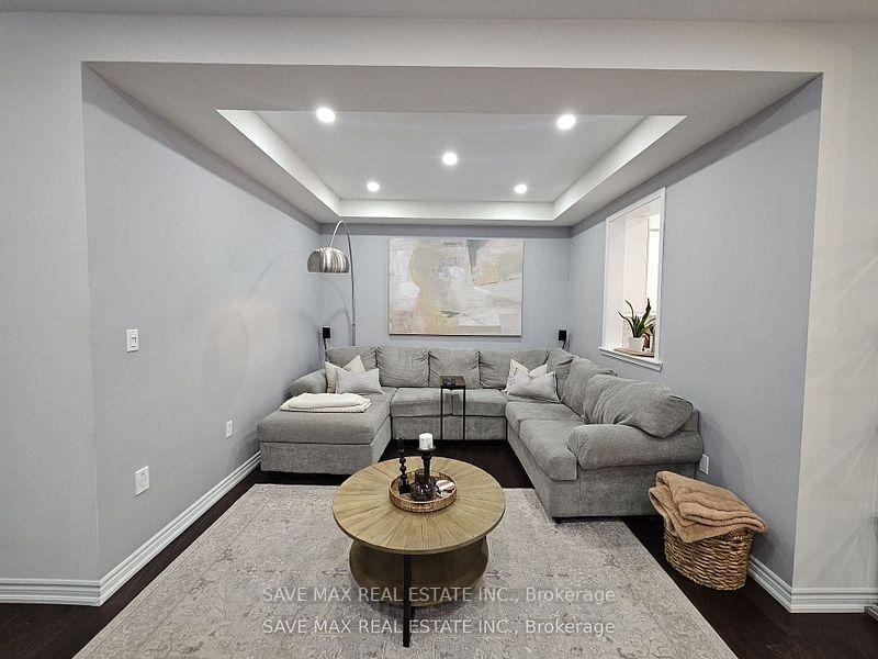 Photo 4 of Unit Upper, 105 Whitlock Avenue E, Milton, Ford — HOMEH