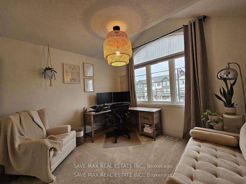 Photo 12 of Unit Upper, 105 Whitlock Avenue E, Milton, Ford — HOMEH