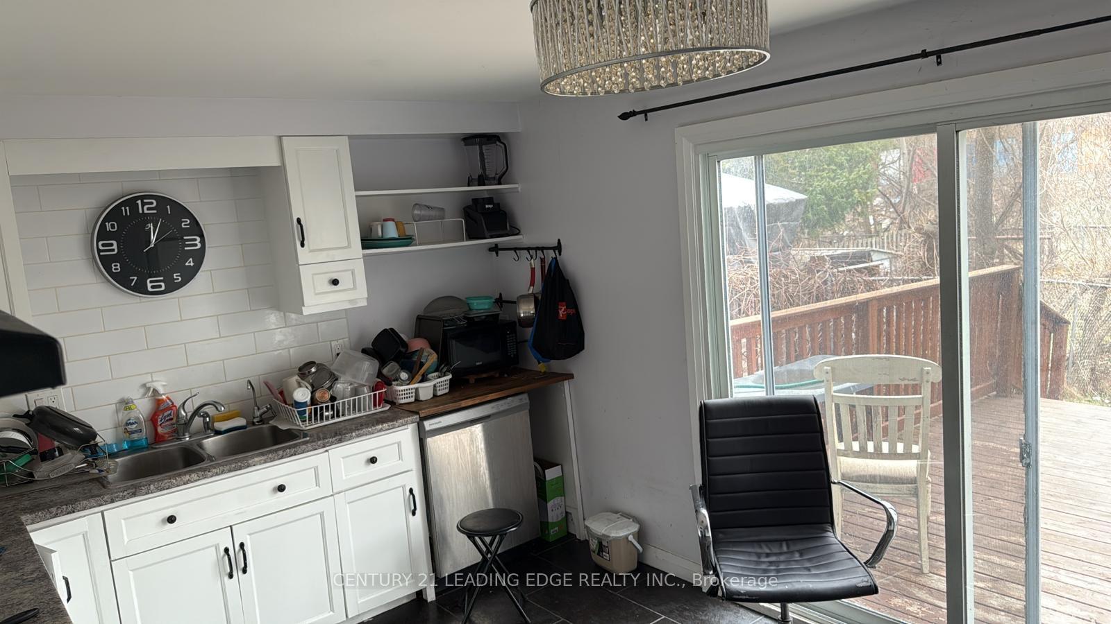 Photo 4 of 257 Morgan Avenue, Kitchener — HOMEH