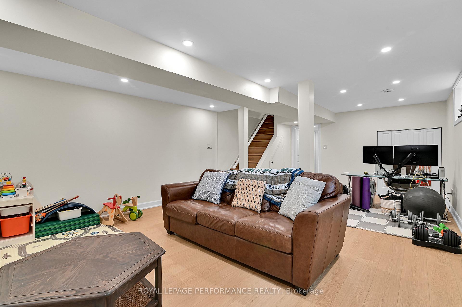 Photo 27 of 1411 Bellamy Street, Ottawa, Carleton Square — HOMEH