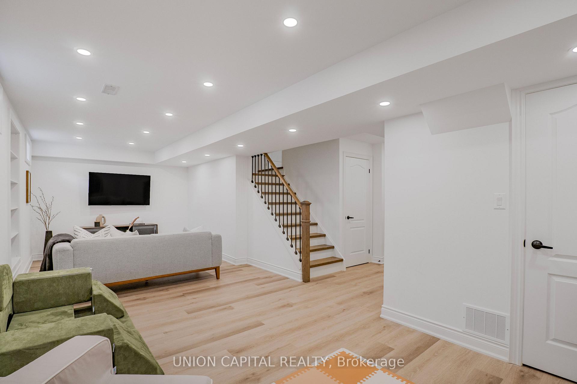 Photo 32 of 24 Maria Road, Markham, Wismer — HOMEH