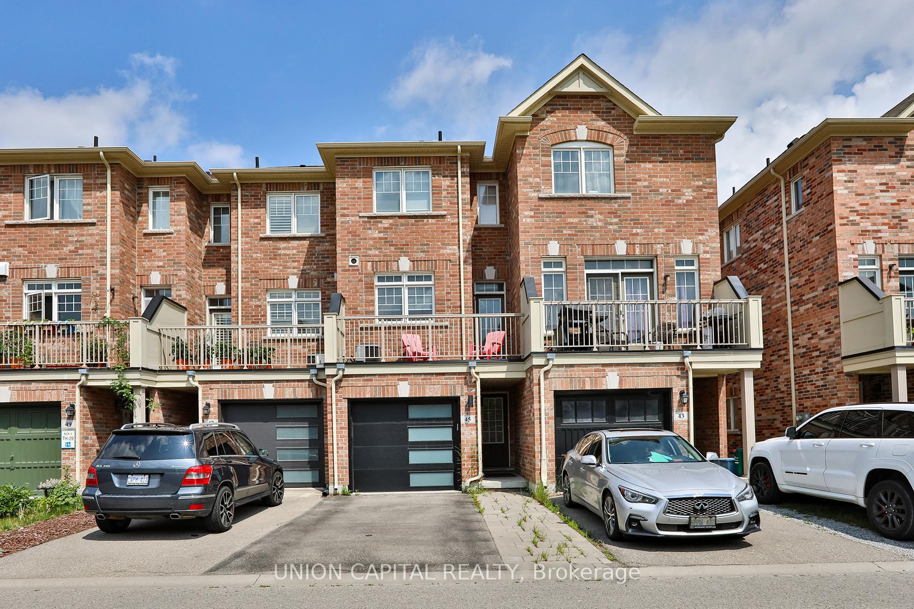 Photo 2 of 45 Dundas Way, Markham, Greensborough — HOMEH
