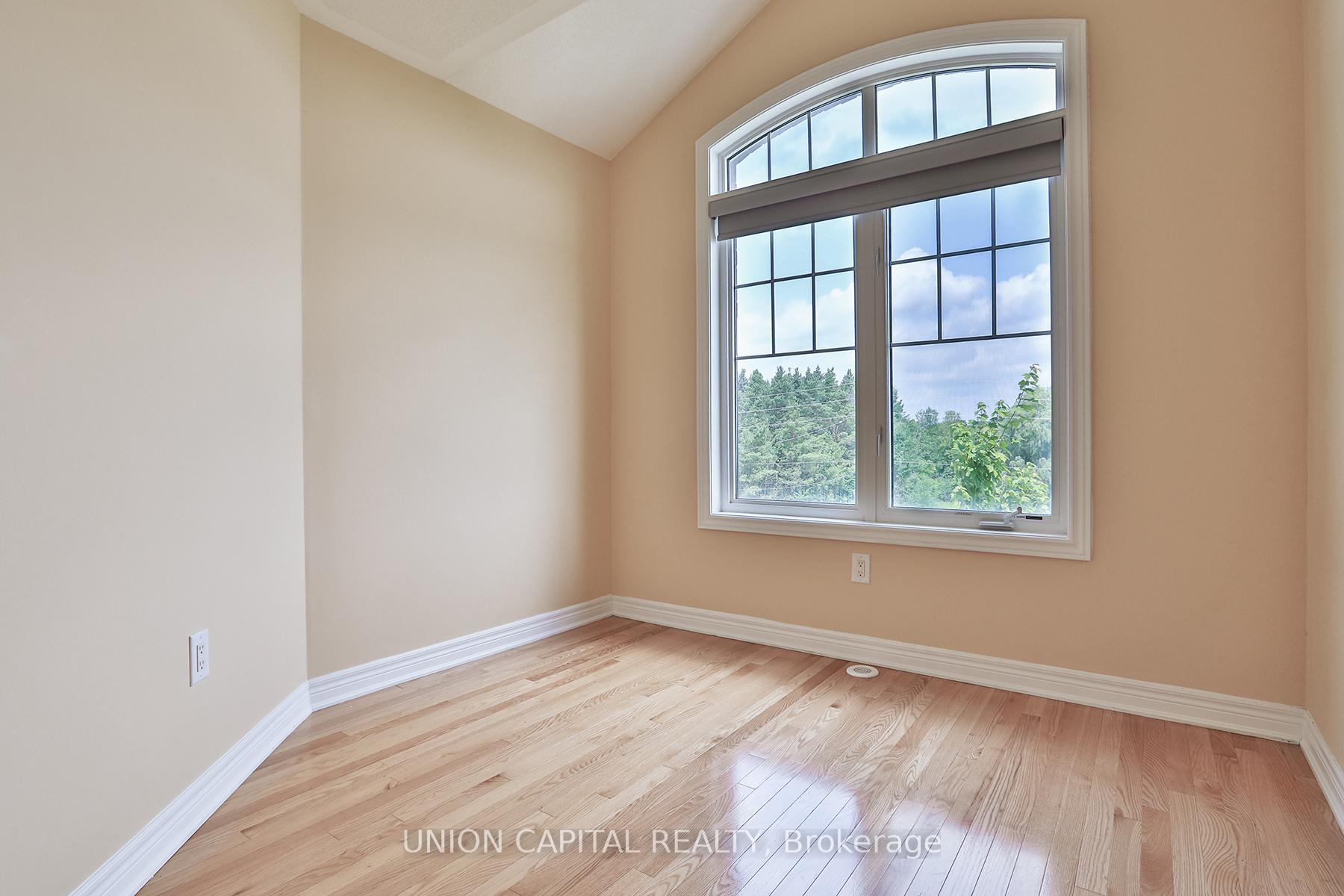 Photo 30 of 45 Dundas Way, Markham, Greensborough — HOMEH