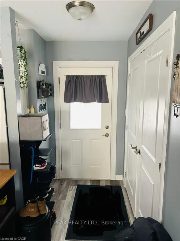 Photo 5 of 46 Elora Street S, Minto — HOMEH