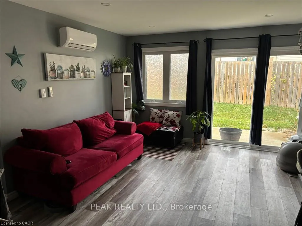 Photo 9 of 46 Elora Street S, Minto — HOMEH