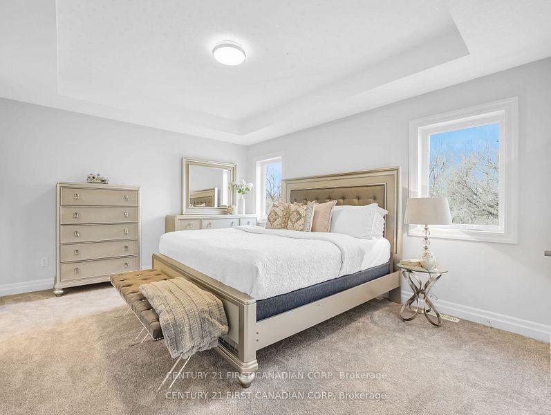 Photo 6 of 207 Union Avenue, Middlesex Centre, Komoka — HOMEH