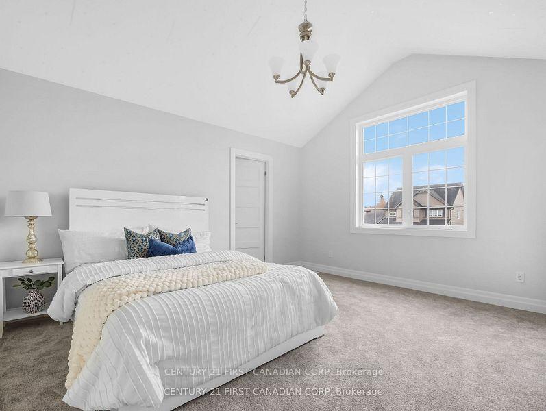 Photo 12 of 207 Union Avenue, Middlesex Centre, Komoka — HOMEH