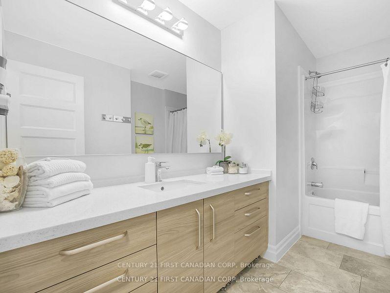 Photo 15 of 207 Union Avenue, Middlesex Centre, Komoka — HOMEH
