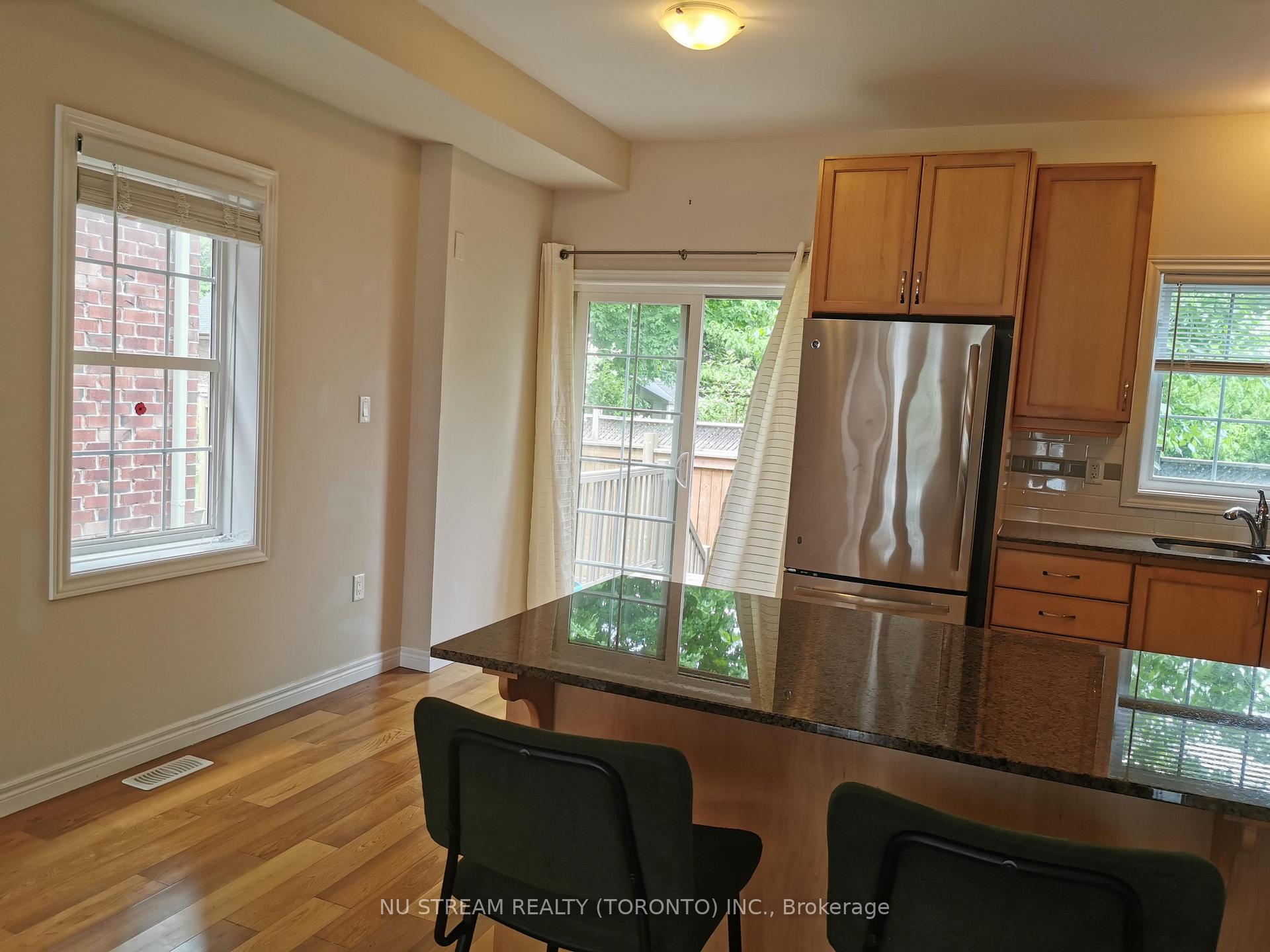 Photo 4 of 84 Robert Peel Road, Kitchener — HOMEH