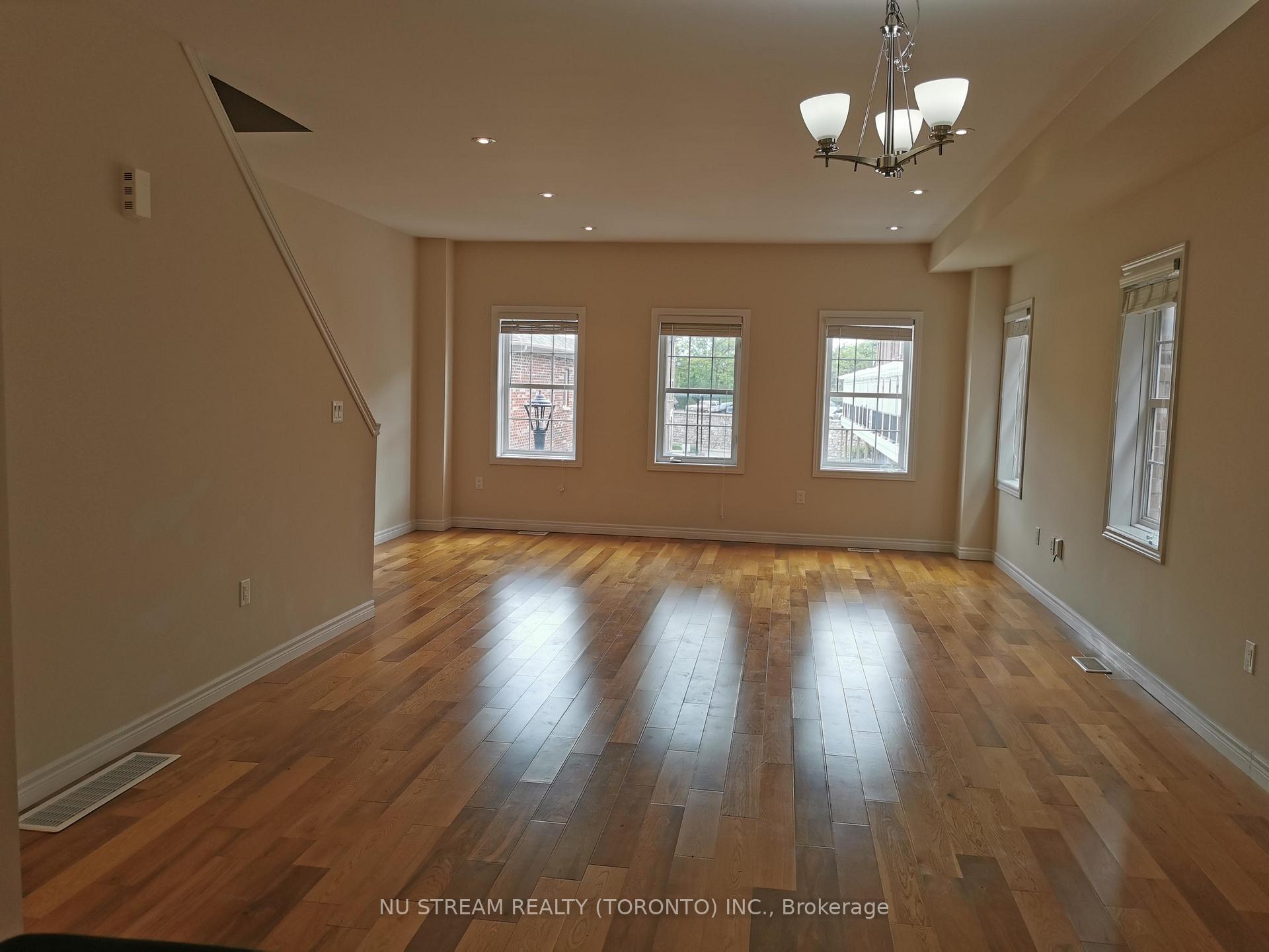 Photo 6 of 84 Robert Peel Road, Kitchener — HOMEH