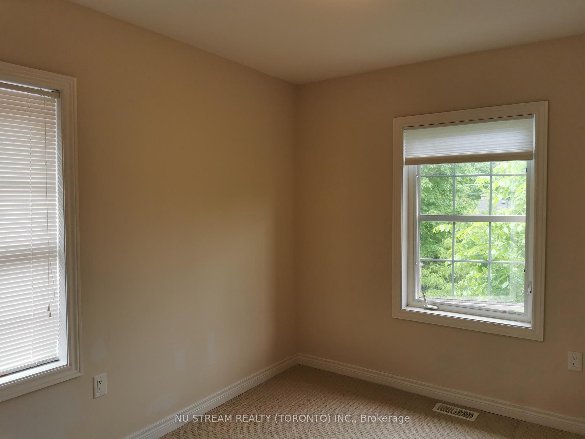 Photo 12 of 84 Robert Peel Road, Kitchener — HOMEH