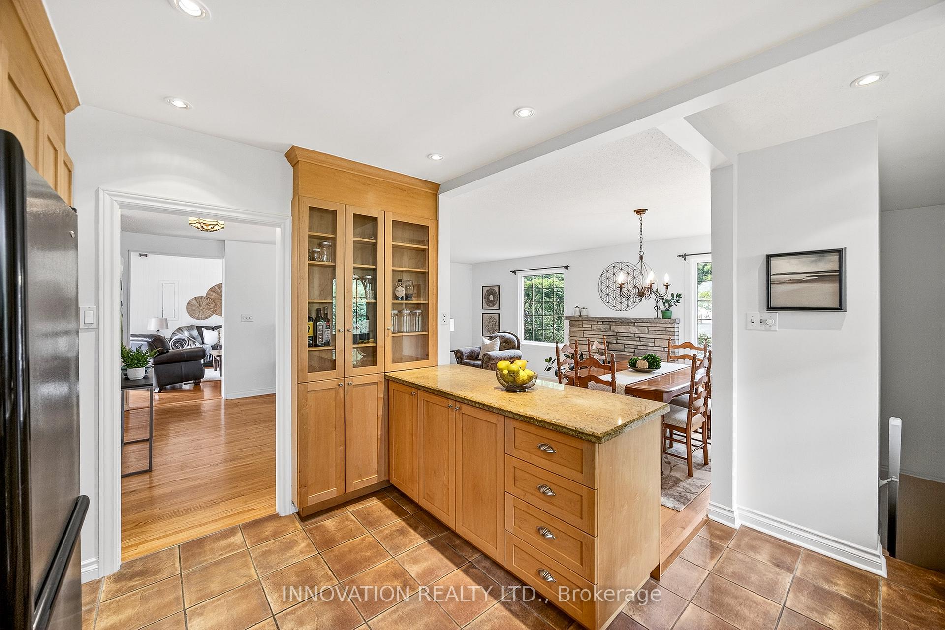 Photo 21 of 40 Singal Street, Ottawa, Kanata - Glencairn/Hazeldean — HOMEH