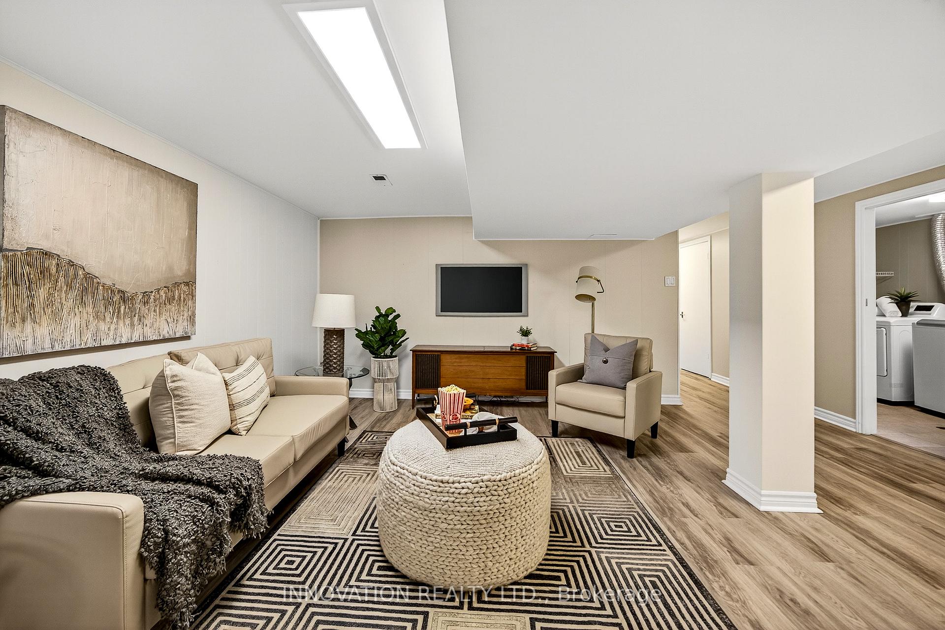 Photo 33 of 40 Singal Street, Ottawa, Kanata - Glencairn/Hazeldean — HOMEH
